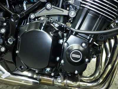 Kawasaki Z900RS 2023
