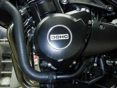 Kawasaki Z900RS 2023