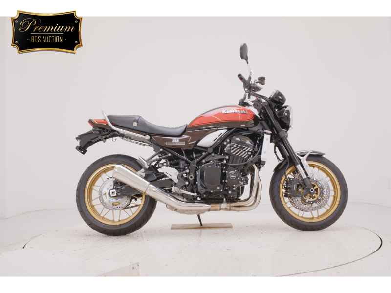 Kawasaki Z900RS 2023