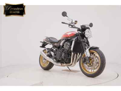Kawasaki Z900RS 2023