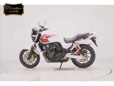 Honda CB400SF 2015