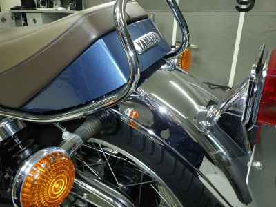 Yamaha SR400 2020