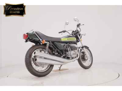 Kawasaki 750SS 2022