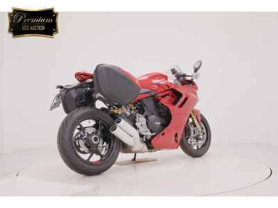 Ducati Supersport 950 S 2025