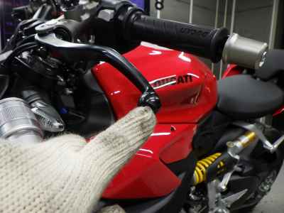 Ducati Streetfighter V2 2025