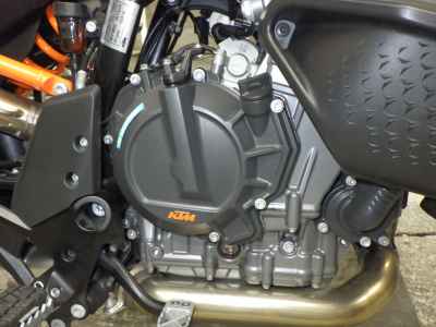 KTM 890 SMT 2024