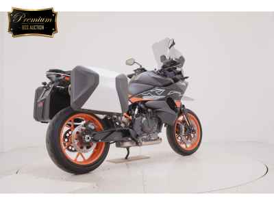 KTM 890 SMT 2024