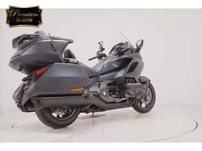 Honda GL1800 Gold Wing Tour DCT 2021