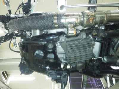 Yamaha SR400 2021
