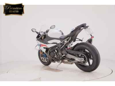 BMW S1000RR M Package 2025