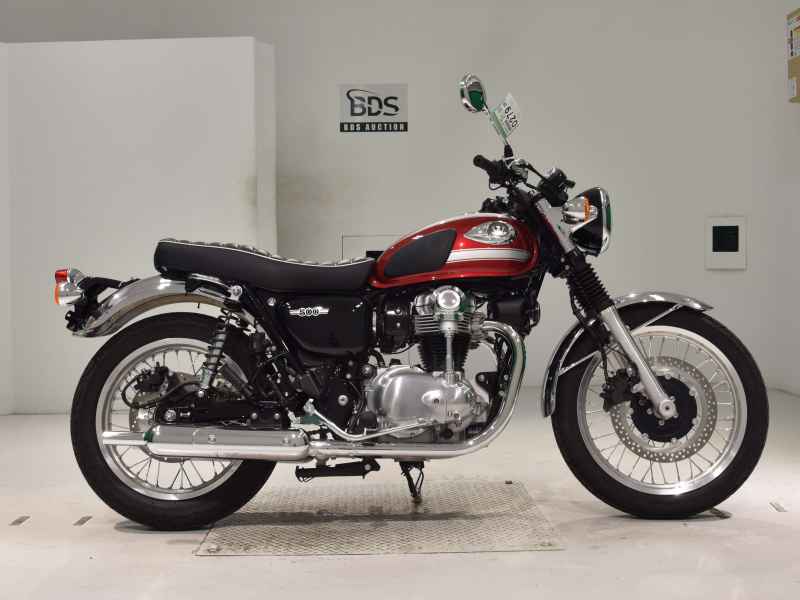 Kawasaki W800 2022