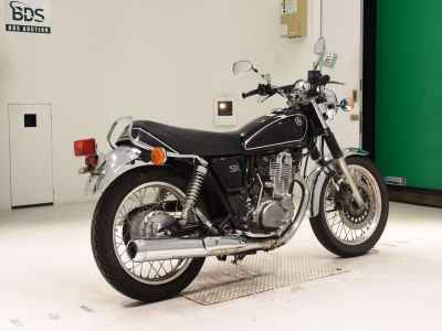 Yamaha SR400 2010