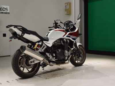 Honda CB1300 Super Boldor 2016