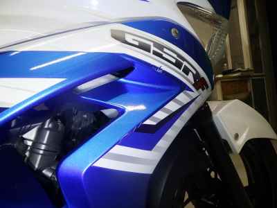 Suzuki GSR250F