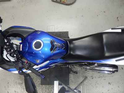 Suzuki GSR250F