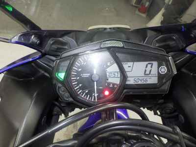 Yamaha YZF-R25 2017