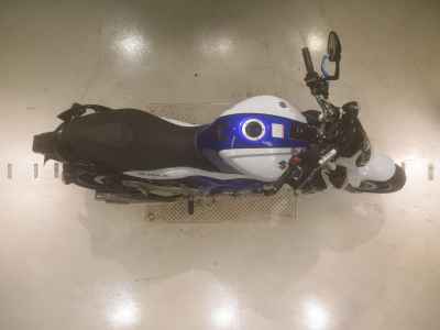 Suzuki Gladius SFV400 2012