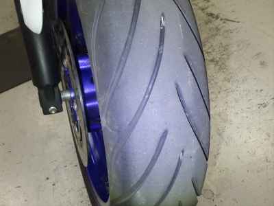 Suzuki Gladius SFV400 2012