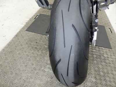 Suzuki GSR400 2007