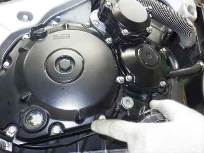 Suzuki GSR400 2007