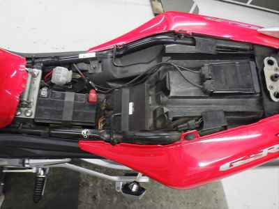 Suzuki GSR400 2007