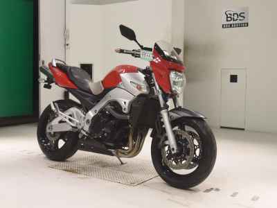 Suzuki GSR400 2007