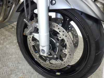 Suzuki GSR400 2007