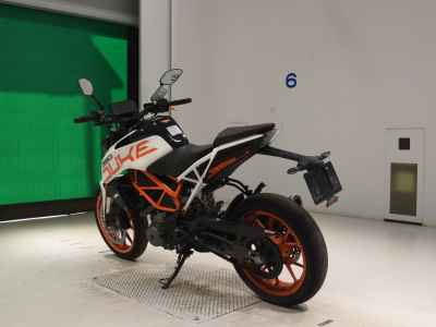 KTM 390 Duke 2020