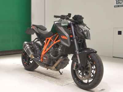 KTM 1290 Super Duke R 2016