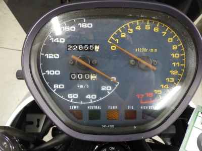 Suzuki GSX250S Katana