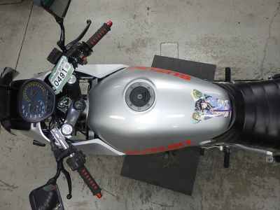 Suzuki GSX250S Katana