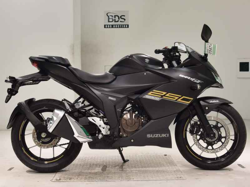 Suzuki Gixxer 250SF