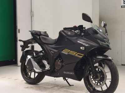 Suzuki Gixxer 250SF