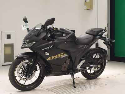 Suzuki Gixxer 250SF