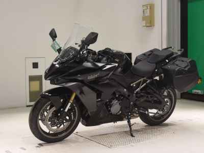 Suzuki GSX-S1000GT 2024