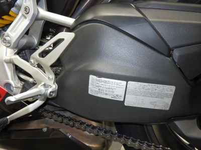 Ducati Panigale V2 Bayliss 2023