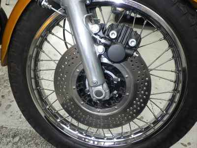 Kawasaki 750SS 2023