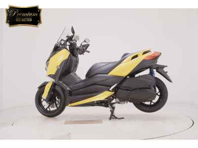 Yamaha XMAX 250