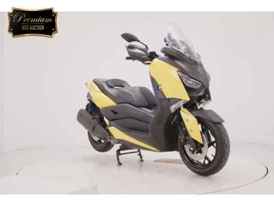Yamaha XMAX 250