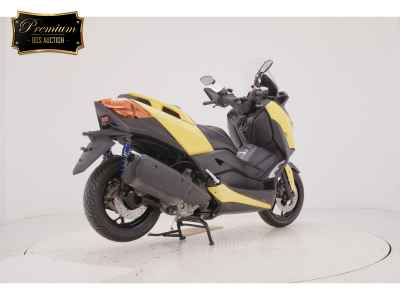 Yamaha XMAX 250