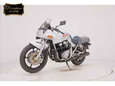 Suzuki GSX1100S Katana