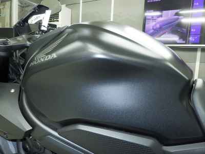 Honda CB650R 2024