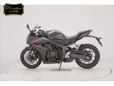 Honda CB650R 2024