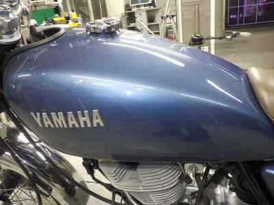 Yamaha SR400 2020