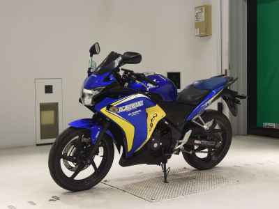 Honda CBR250R 2013