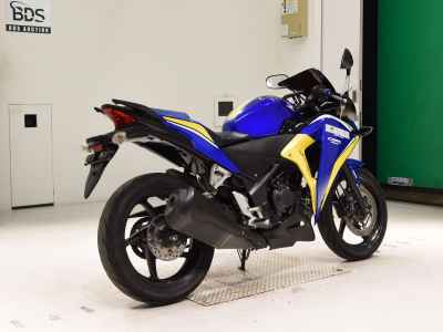Honda CBR250R 2013