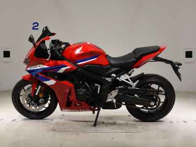 Honda CB650R 2024