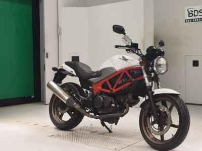Honda VTR250 LD 2015