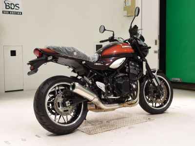 Kawasaki Z900RS 2018