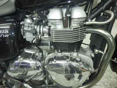 Triumph Bonneville T100 2005